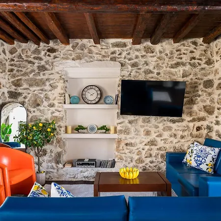 Art House With Seaview & Jacuzzi By Konnect * Σπαρτύλας
