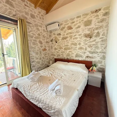 Art House Corfu Holiday home *
