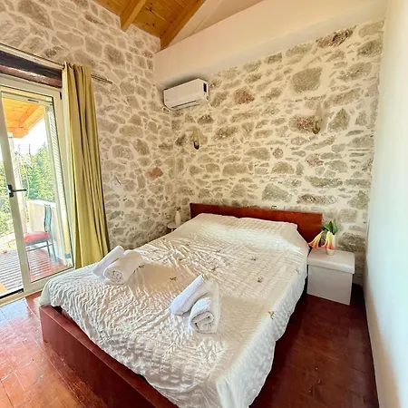 Holiday home Art House Corfu *