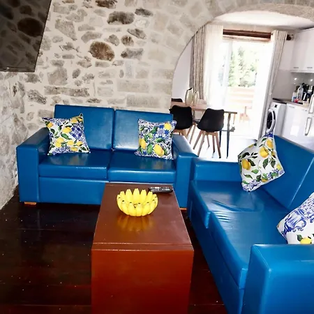 Art House Corfu * Spartylas